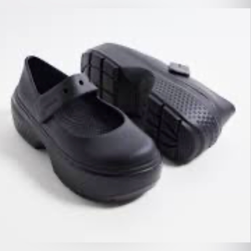 CROCS Stomp Mary Janes NWOT - Picture 2 of 16